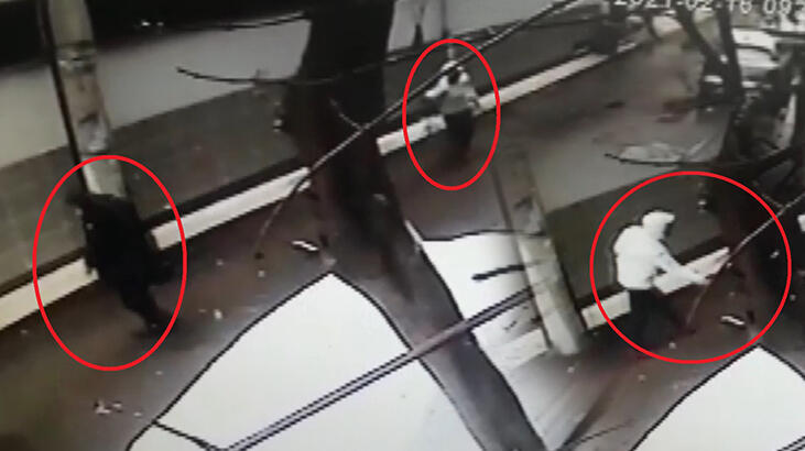 Bursa'da gazeteciye silahlı saldırı! Kameraya böyle yansıdı