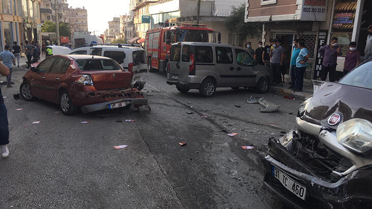 Cadde savaş alanına döndü! 12 araca çarparak durabildi.