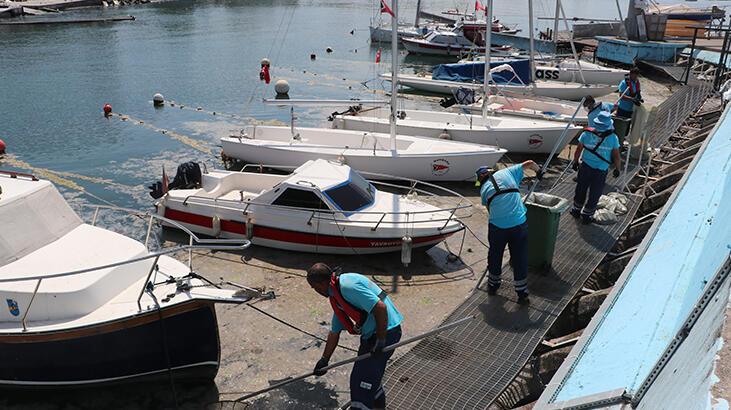 Caddebostan sahilindeki müsilaj yoğunluğu azaldı