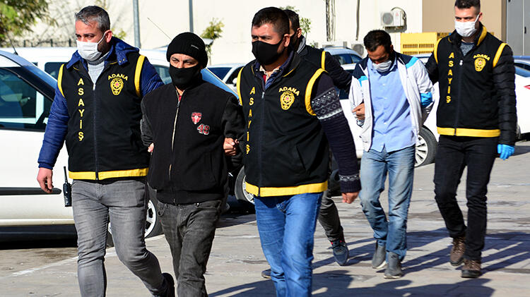 'Cep telefonunu geri verecektik' dedi