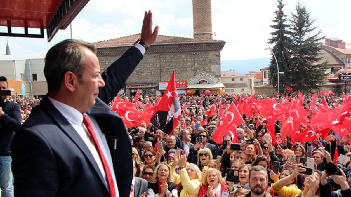 CHP'de mülteci çatlağı! Mehmet Bekaroğlu, partinin ilkelerini hatırlatarak, Tanju Özcan'a yüklendi