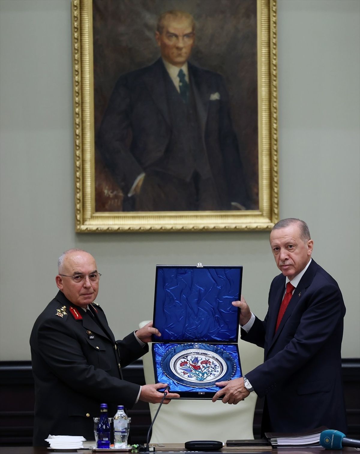Cumhurbaşkanı Erdoğan, Hakan Fidan'a 