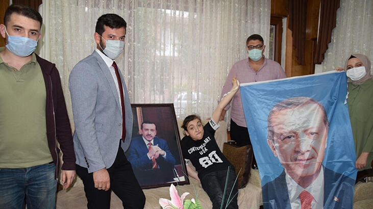 Cumhurbaşkanı Erdoğan'dan serebral palsi hastası Merve'ye video mesaj
