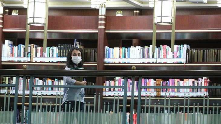 Cumhurbaşkanlığı Millet Kütüphanesi salgına rağmen öğrencilerin ilgi odağı oldu
