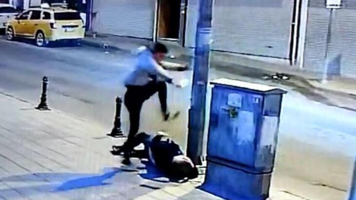 Dehşet anları kamerada! Acımasızca defalarca bıçakladı, başına tekmeyle vurdu