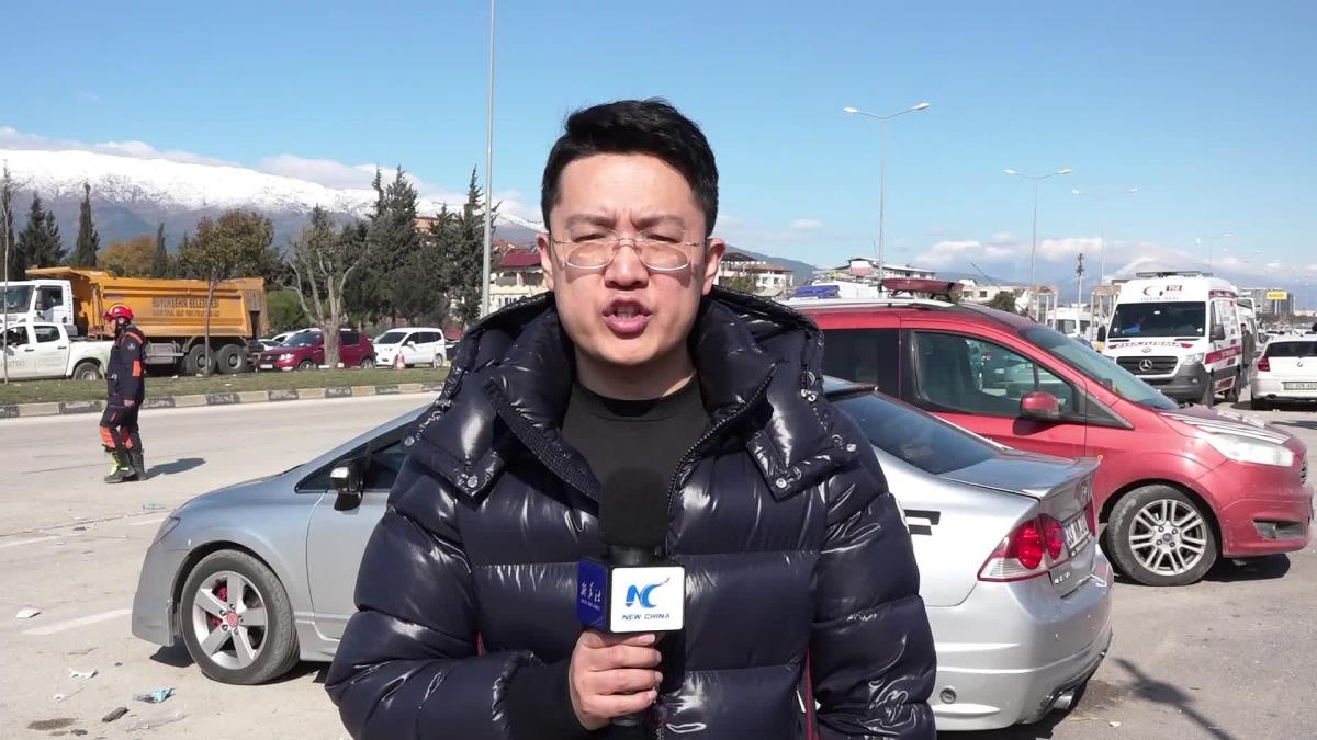 Depremlerin Merkez Üssünde Arama Kurtarma Çalışmaları Sürüyor