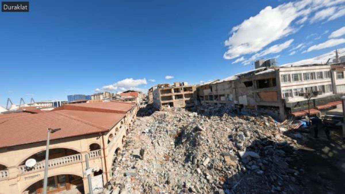 Depremlerin vurduğu Malatya'daki yıkım, havadan görüntülendi