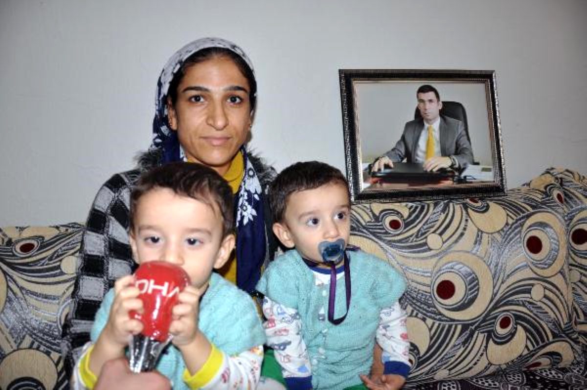 Derikliler şehit kaymakamları Muhammet Fatih Safitürk'ü unutmuyor