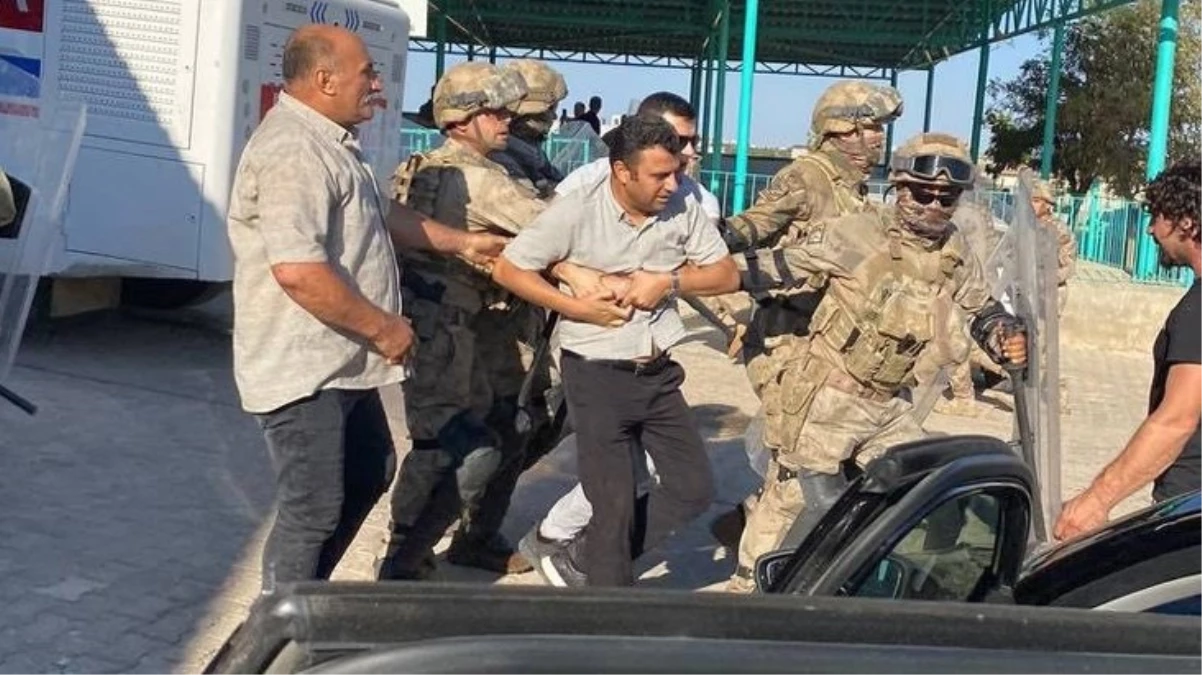 Dokunulmazlığına güvenen Öcalan'ın yeğeni ekipler tarafından böyle gözaltına alındı