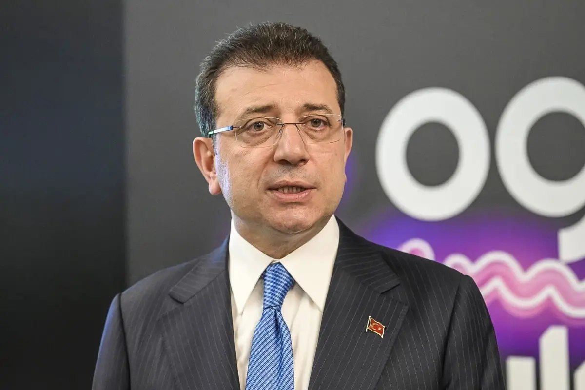Ekrem İmamoğlu'ndan 14 kişi hakkında suç duyurusu! Aralarında ünlü gazeteciler de var