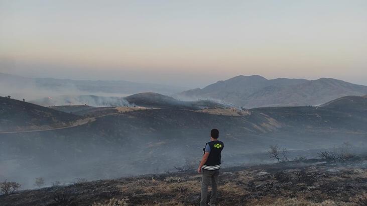 Elazığ'da korkutan yangın! Ekipler oraya koştu