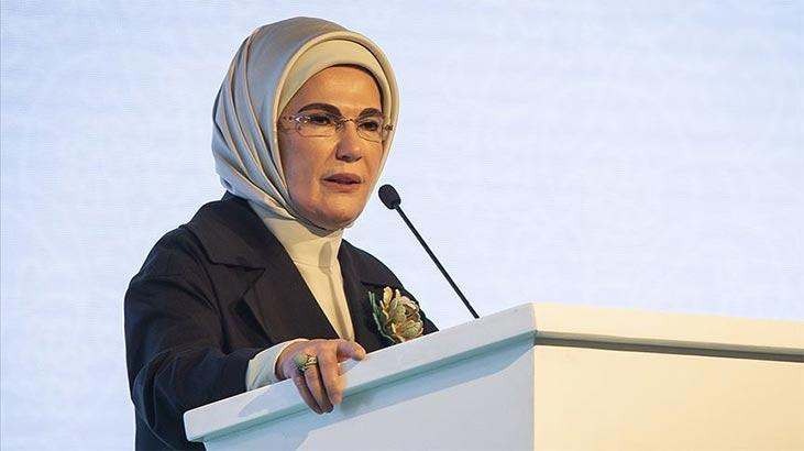 Emine Erdoğan'dan Kadir Gecesi mesajı