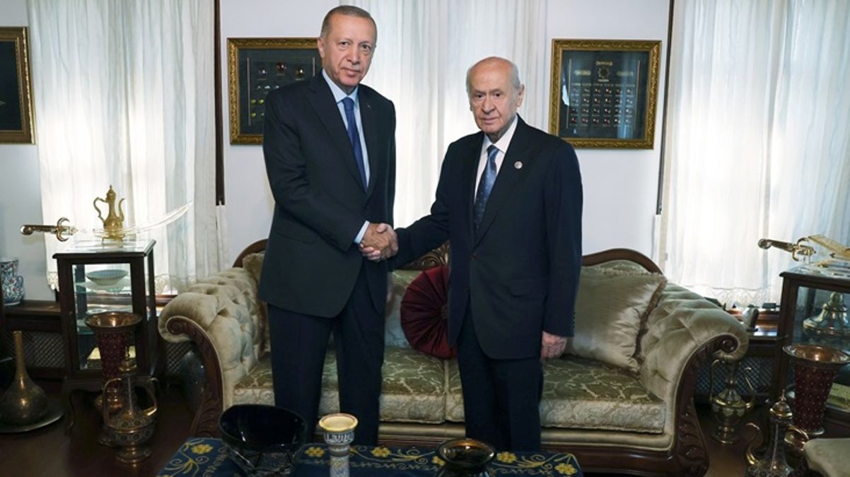 Erdoğan ve Bahçeli görüşmesinden kulislere yansıyanlar! Yerel seçimde 3 büyükşehir MHP'ye bırakılabilir