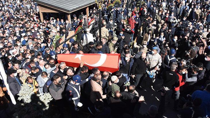 Erzurum'da şehide son görev!  Uzman Çavuş Tortumlu son yolculuğuna uğurlandı