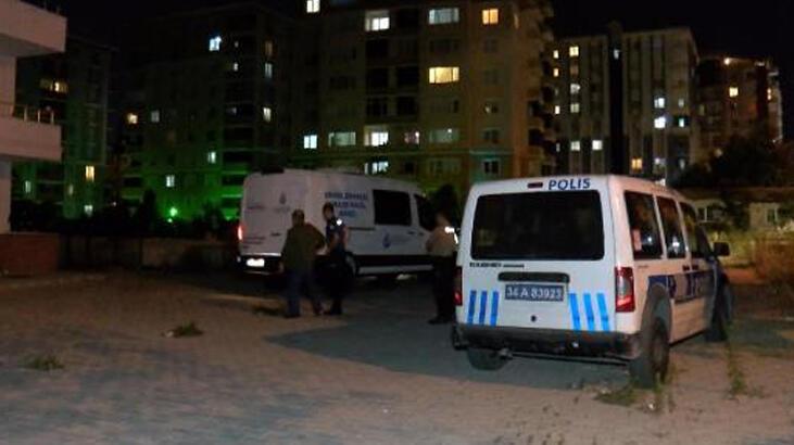 Esenyurt'ta 10 katlı binanın asansör boşluğunda erkek cesedi bulundu