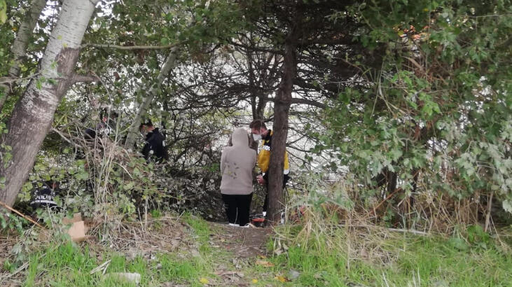 Esenyurt'ta ağaçlık alanda erkek cesedi bulundu!