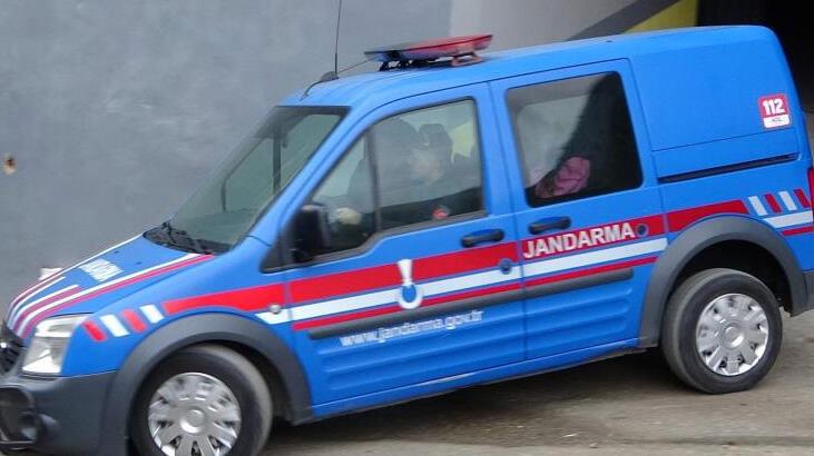 Eski eşinin erkek arkadaşı bıçakladı!