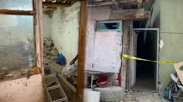 Evde yapılan kaçak kazıda, tarihi yeraltı şehri ortaya çıktı