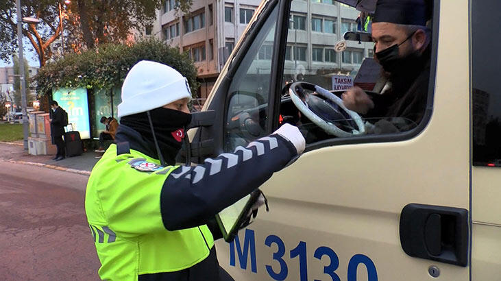 Fatih'te toplu taşıma araçlarına koronavirüs denetimi