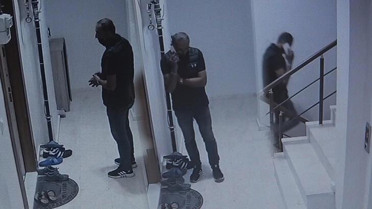 Faturadan yola çıktı, küçük kızın cep telefonunu çaldı!