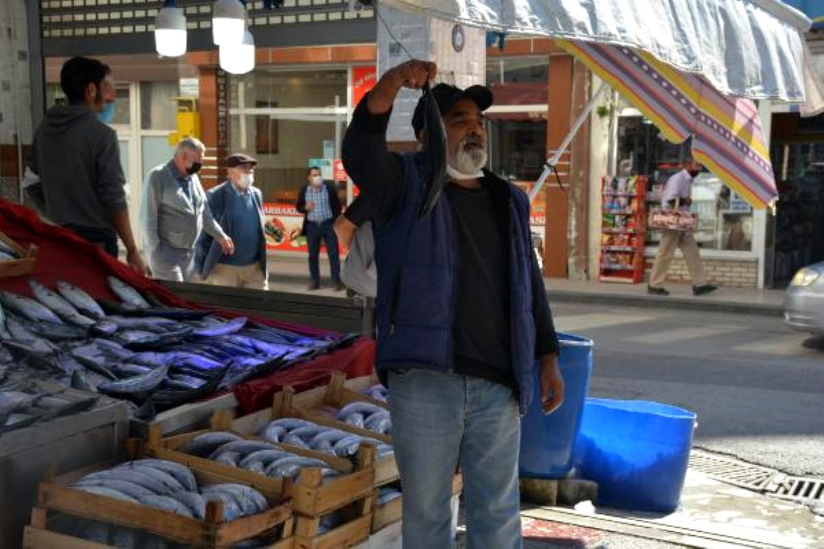 Fırtına çıktı, palamut fiyatları arttı