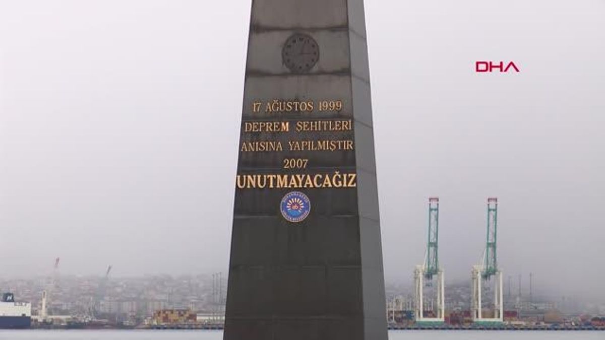 GÖLCÜK BELEDİYE BAŞKANI SEZER: ORTA HASARLI BİNALARIMIZIN DEPREMDE NASIL BİR REAKSİYON VERECEĞİNİ BİLMİYORUZ