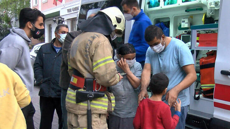 Güngören'de korkutan yangın! 1'i çocuk 2 kişi dumandan etkilendi