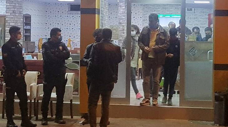 Gürültüyü duyup dışarı çıktı, bacağından vuruldu