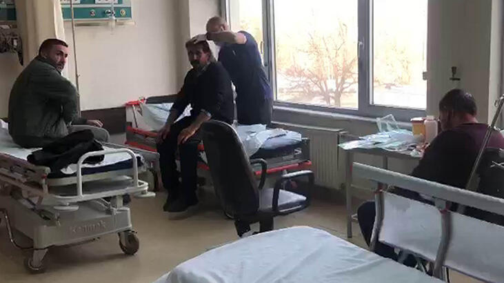 Hastaneye yolcu taşıyan minibüs sürücüleri kavga etti! 9 yaralı