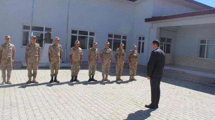 İl başkanını törenle karşılayan komutan görevden alındı