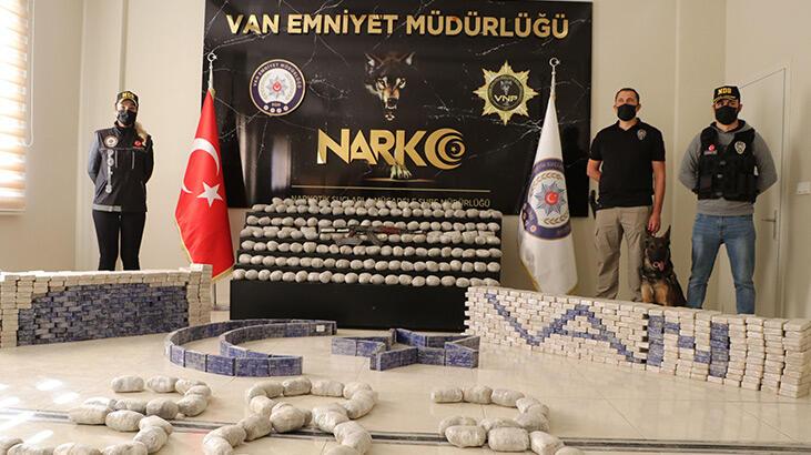 İran'dan atlarla getirilen 383 kilo eroin ele geçirildi