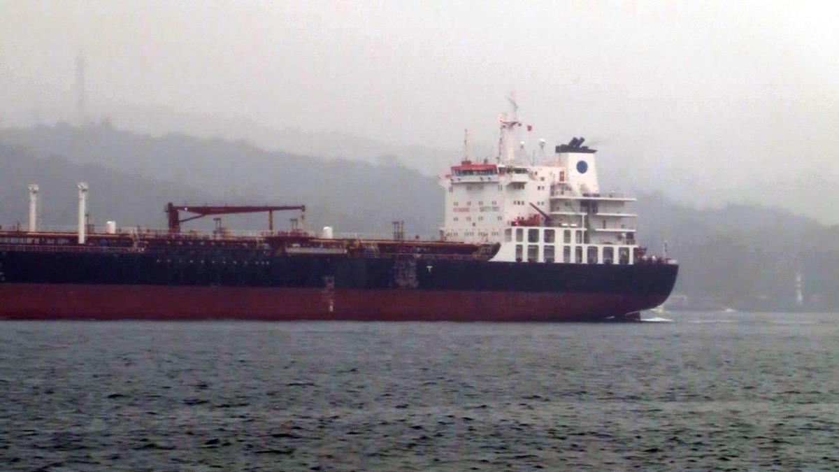 İstanbul Boğazı'nda sis