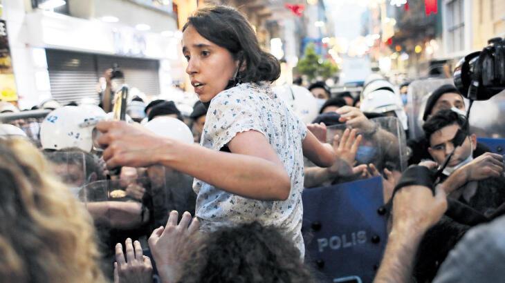 İstanbul Sözleşmesi eylemine müdahale