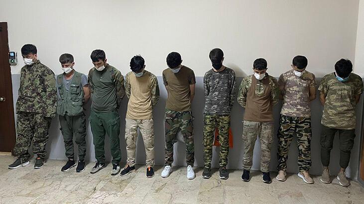 İstanbul'da asker kıyafetiyle dolaşan Afgan göçmenler muhafaza altına alındı