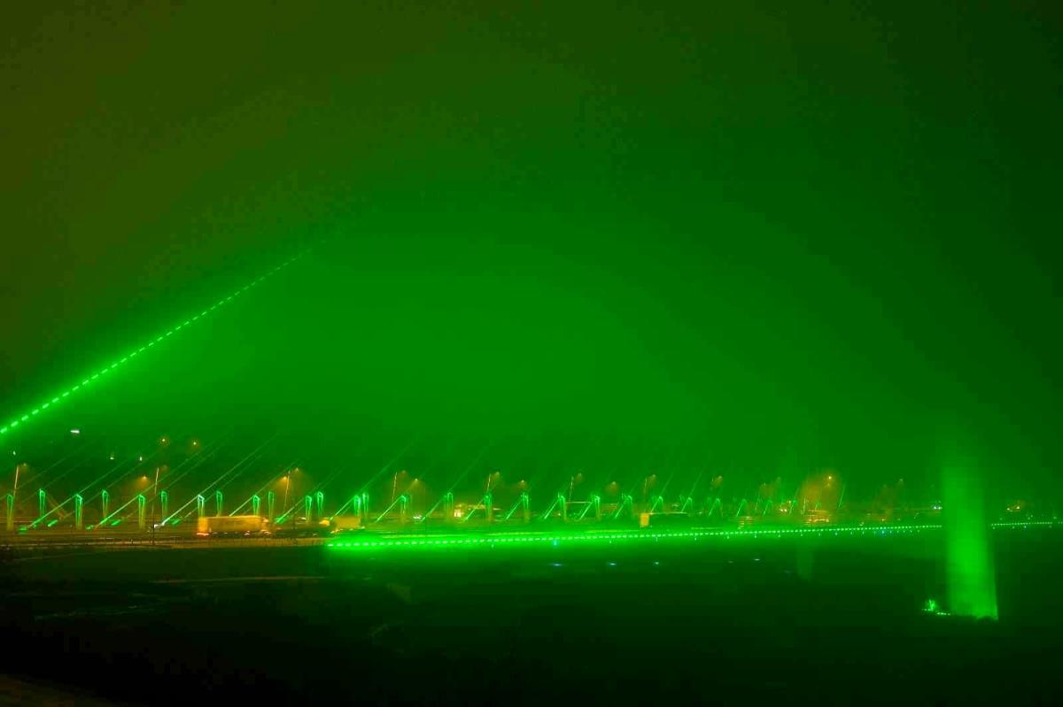 İstanbul'da etkili olan sis böyle görüntülendi