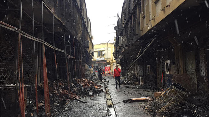 İSTOÇ'ta 4 işyeri yandı! İşte bölgede yeni görüntüler