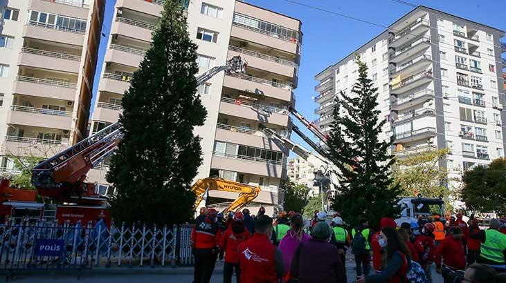 İzmir'de depremde iki katı çöken apartmandaki kediler bulunamadı