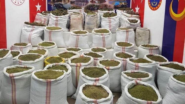 Jandarmadan terörün finans kaynağına darbe