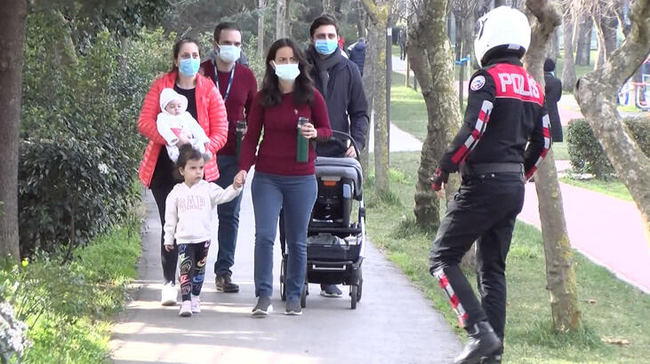 Kadıköy'de kısıtlamada parka gelen vatandaşlara ceza yağdı