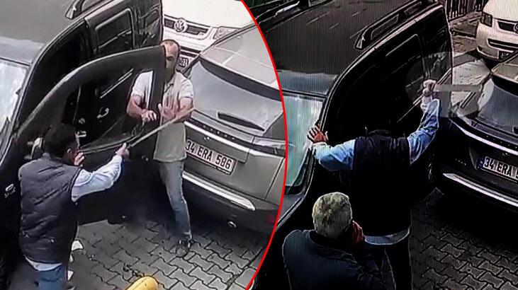Kağıt toplayıcısı, sürücüye döner bıçağıyla saldırdı! 'Öldürürcesine 5 defa vurdu'
