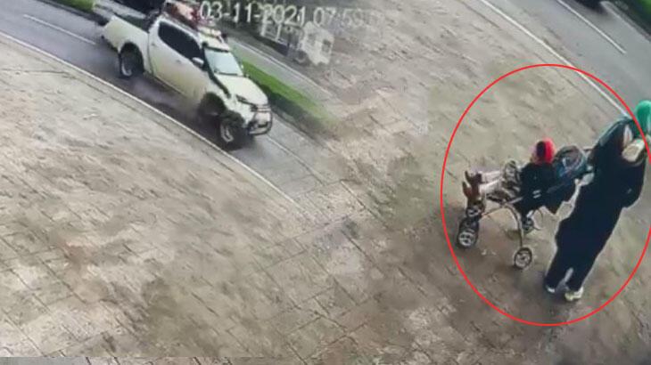 Kamyonetin fırlayan lastiği bebek arabasına çarptı