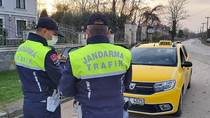 Karasu'da jandarma motosikletli trafik timi göreve başladı
