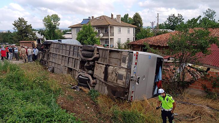 Kastamonu'da otobüs ile otomobil çarpıştı! Çok sayıda yaralı var