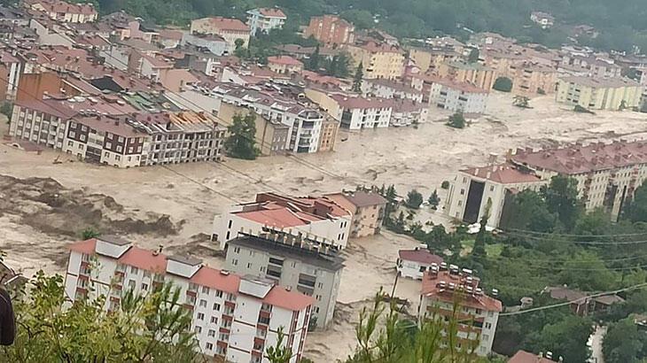 Kastamonu'da sel felaketi! Valilikten 'HES' açıklaması