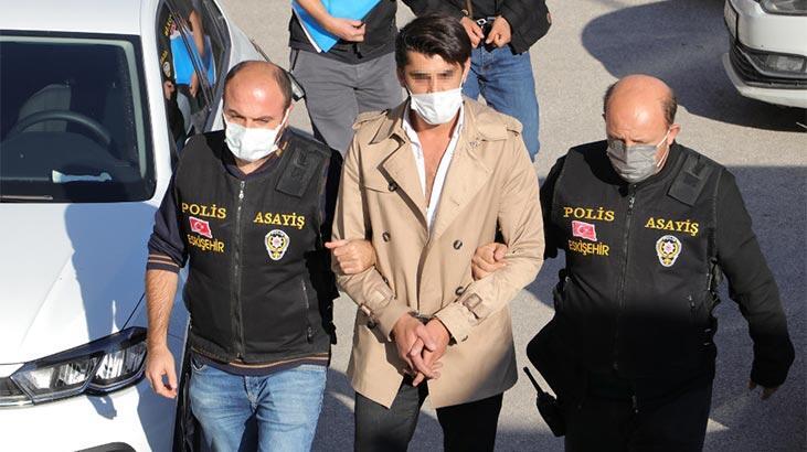 Kavgayı ayırmaya çalışan arkadaşını kazara başından vurup öldürdü