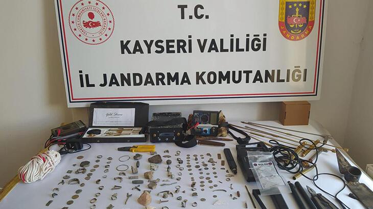 Kayseri'de 654 adet tarihi eser ele geçirildi