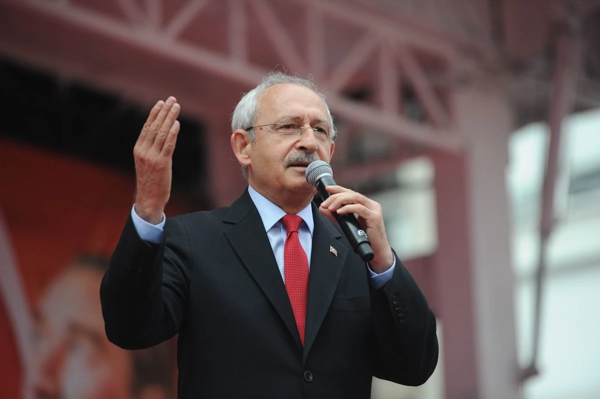 Kılıçdaroğlu bizzat açıkladı! Özgür Özel'in dışında bir isim daha CHP Genel Başkanlığına adaylığını açıklayacak