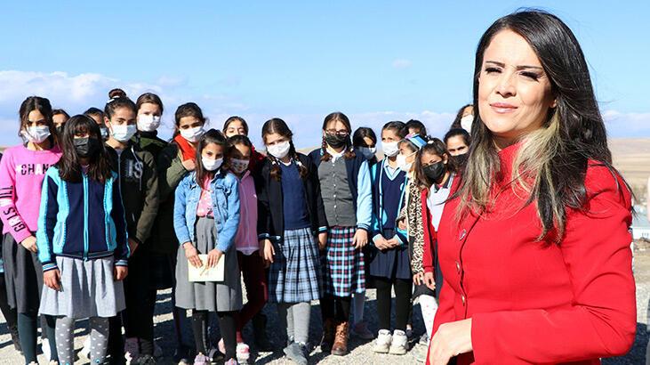 Kızların okullu olması bize en büyük hediye