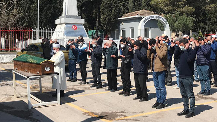 Koronavirüsten ölen öğretmen son yolculuğa uğurlandı
