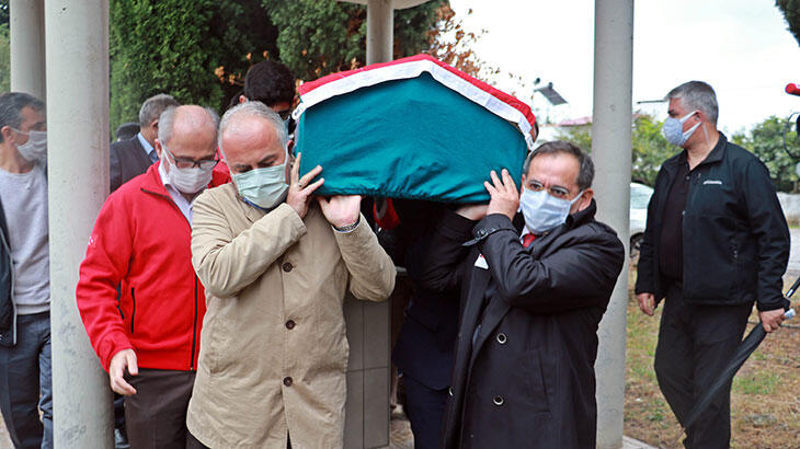 Koronavirüsten ölen Samsun Kızılay Şube Başkanı toprağa verildi
